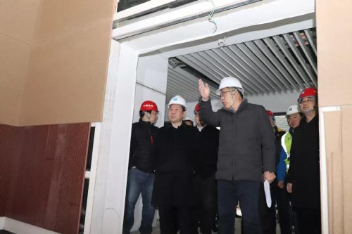 市委常委、宣傳部長張世華調(diào)研軍運會主媒體中心(圖3)