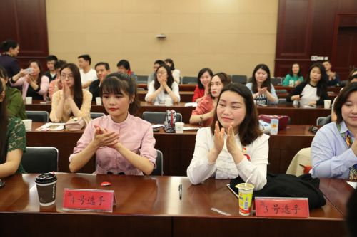 全區(qū)“迎軍運(yùn)作貢獻(xiàn)”主題演講國企賽區(qū)決賽落幕   我公司尹夢(mèng)玲李淑平喜獲第二名(圖1)