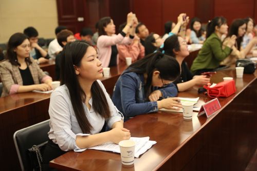 全區(qū)“迎軍運(yùn)作貢獻(xiàn)”主題演講國企賽區(qū)決賽落幕   我公司尹夢(mèng)玲李淑平喜獲第二名(圖2)