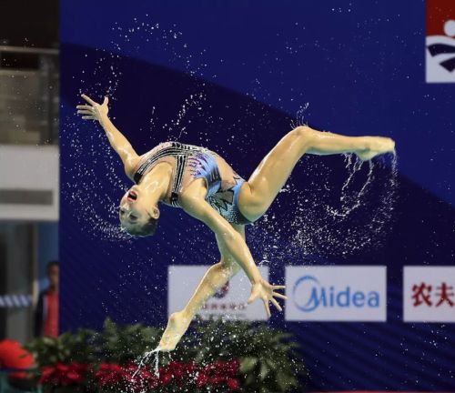 “水上芭蕾”究竟有多美？全國花樣游泳錦標賽武漢“綻放”（附精美圖集）(圖9)