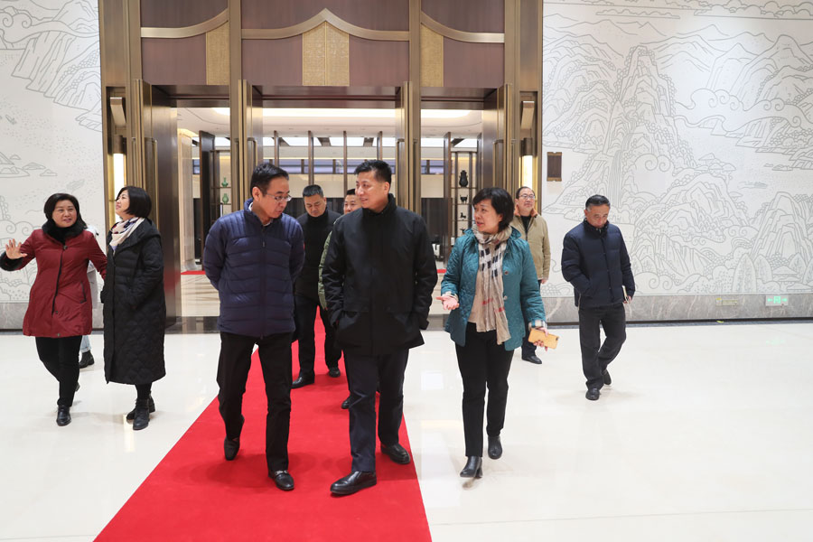 劉誓?？疾煳錆h體育中心 要求加強(qiáng)場館賽后利用(圖1)