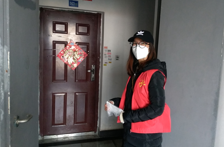 今天，我們繼續(xù)奮戰(zhàn)在“戰(zhàn)疫”一線(圖10)